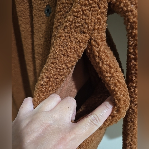 NWT Uniqlo JW Anderson Pile Lined Fleece Sherpa Collarless Coat Women Brown Med - Picture 5 of 10